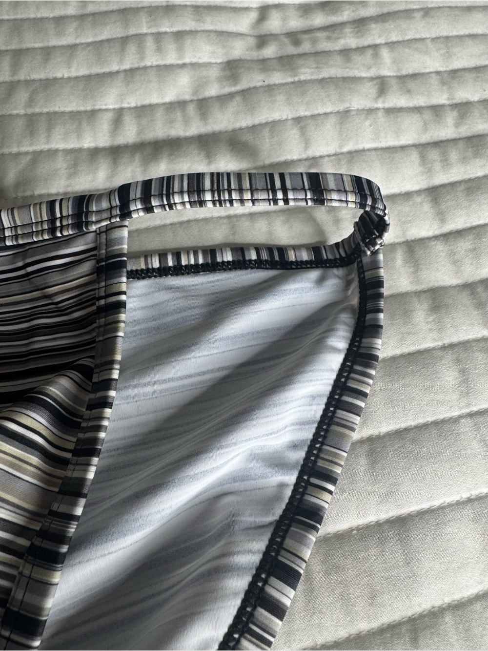 TODD SANFIELD Men's Striped Black & White Swim Briefs - Picture 3 of 7